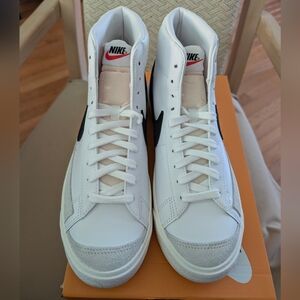 Nike Blazers Mid 77 High Top sneakers